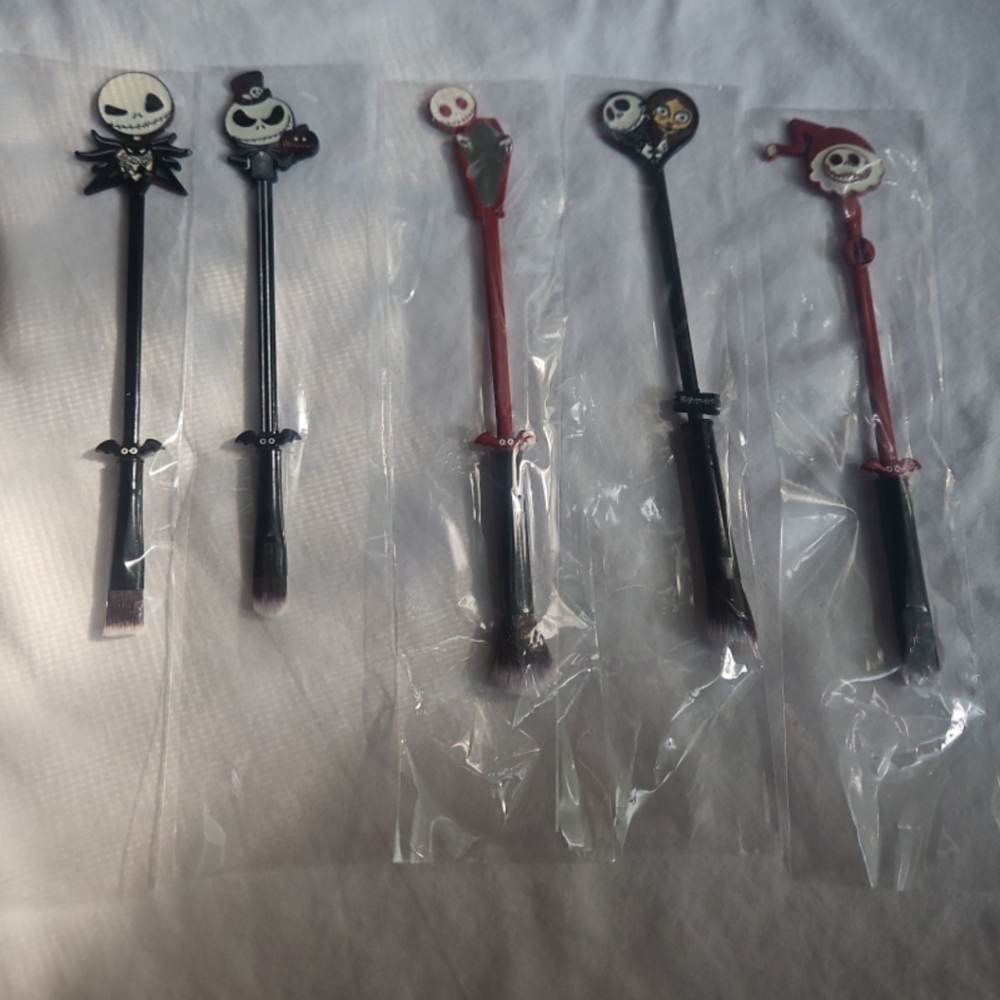 Nightmare Before Christmas eyeshadow brushes